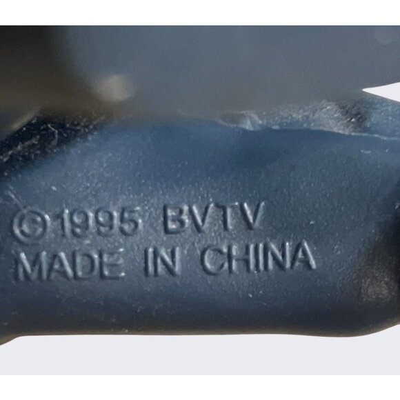 BVTV Gargoyles Battle Goliath Action Figure - Picture 11 of 11